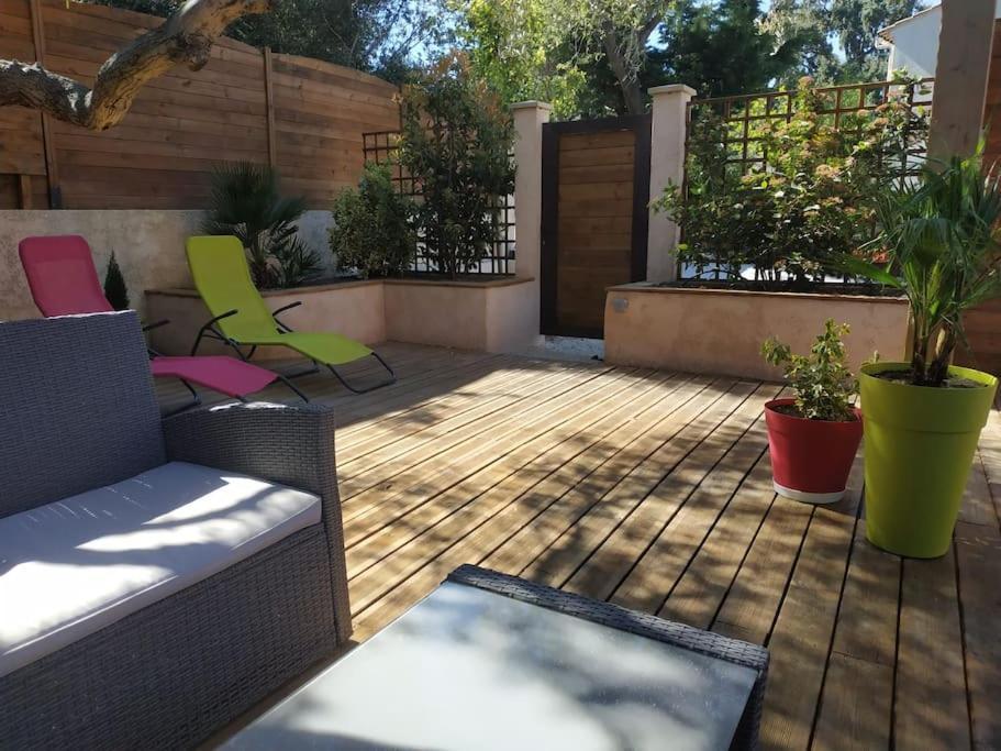 Studio Jacuzzi Prive A 8 Min A Pied De La Plage Apartment La Ciotat Luaran gambar