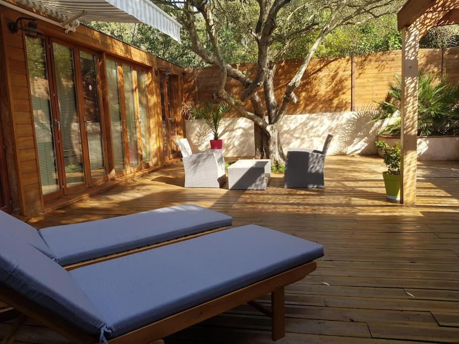 Studio Jacuzzi Prive A 8 Min A Pied De La Plage Apartment La Ciotat Luaran gambar