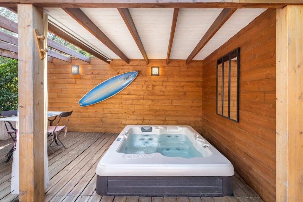 Studio Jacuzzi Prive A 8 Min A Pied De La Plage Apartment La Ciotat Luaran gambar
