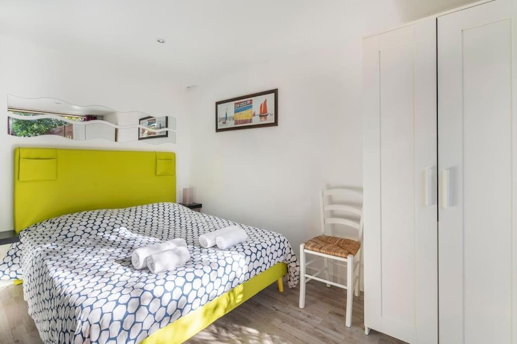 Studio Jacuzzi Prive A 8 Min A Pied De La Plage Apartment La Ciotat Luaran gambar