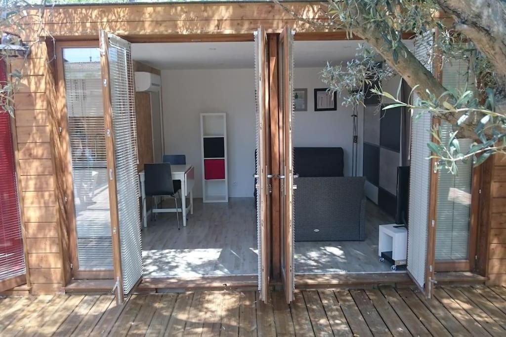 Studio Jacuzzi Prive A 8 Min A Pied De La Plage Apartment La Ciotat Luaran gambar