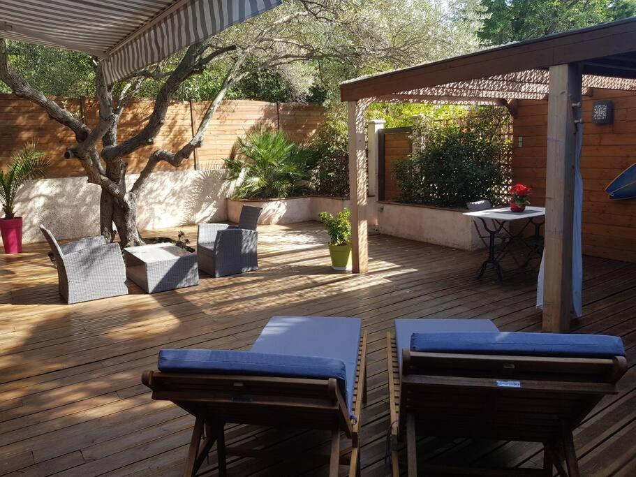 Studio Jacuzzi Prive A 8 Min A Pied De La Plage Apartment La Ciotat Luaran gambar